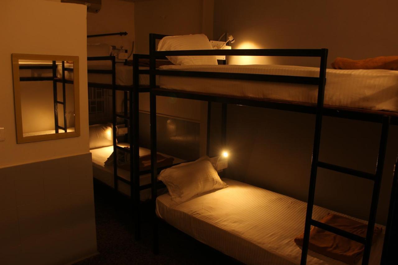 Aerostel - Backpacker'S Hostel In Goa Calangute Ngoại thất bức ảnh