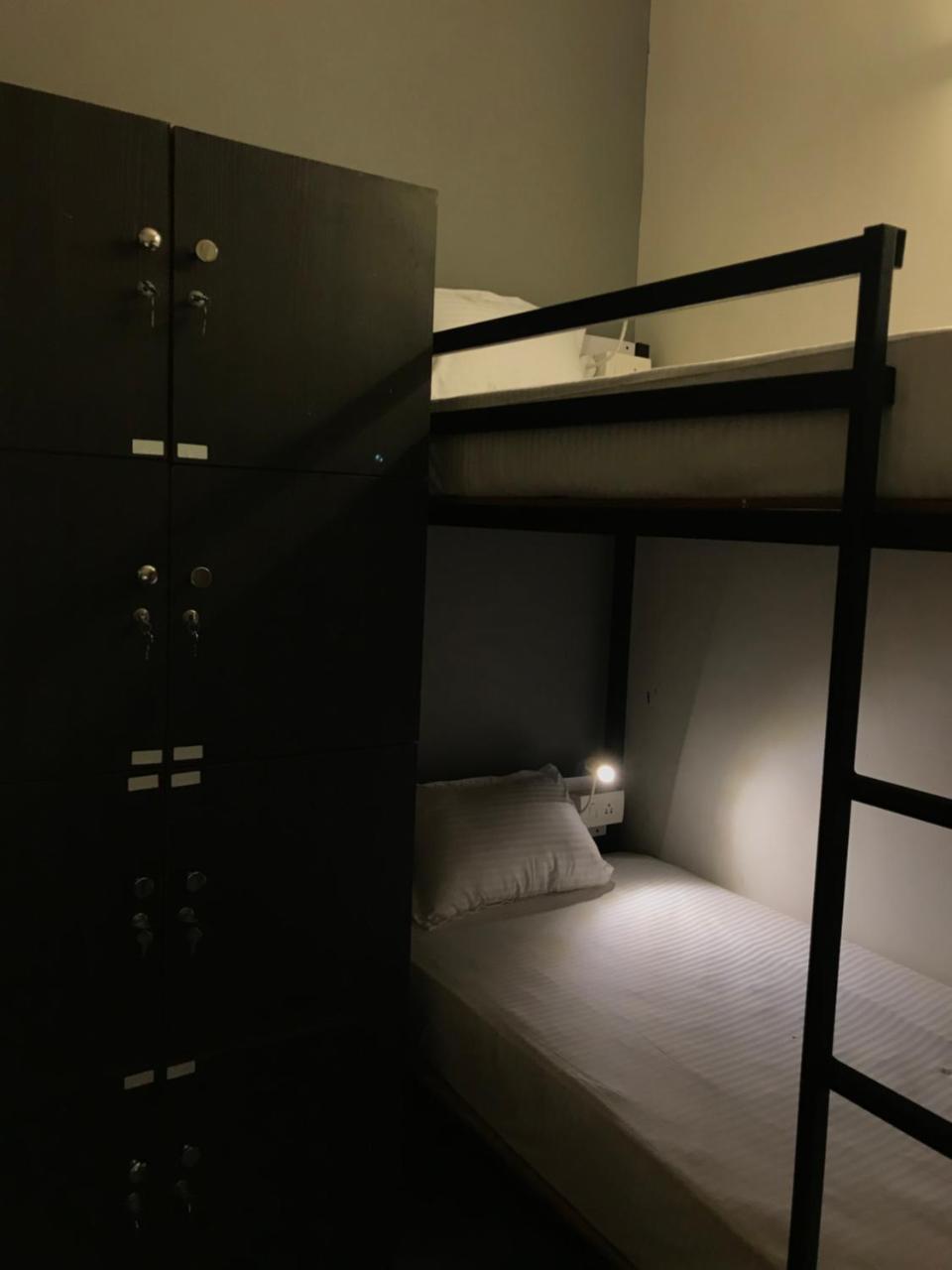 Aerostel - Backpacker'S Hostel In Goa Calangute Ngoại thất bức ảnh
