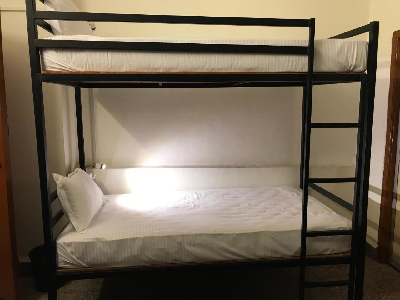 Aerostel - Backpacker'S Hostel In Goa Calangute Ngoại thất bức ảnh