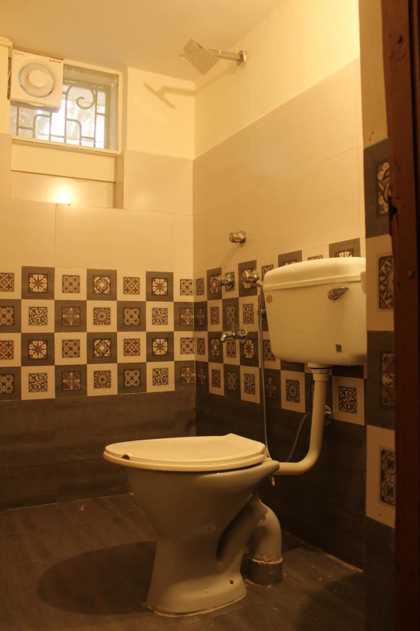 Aerostel - Backpacker'S Hostel In Goa Calangute Ngoại thất bức ảnh