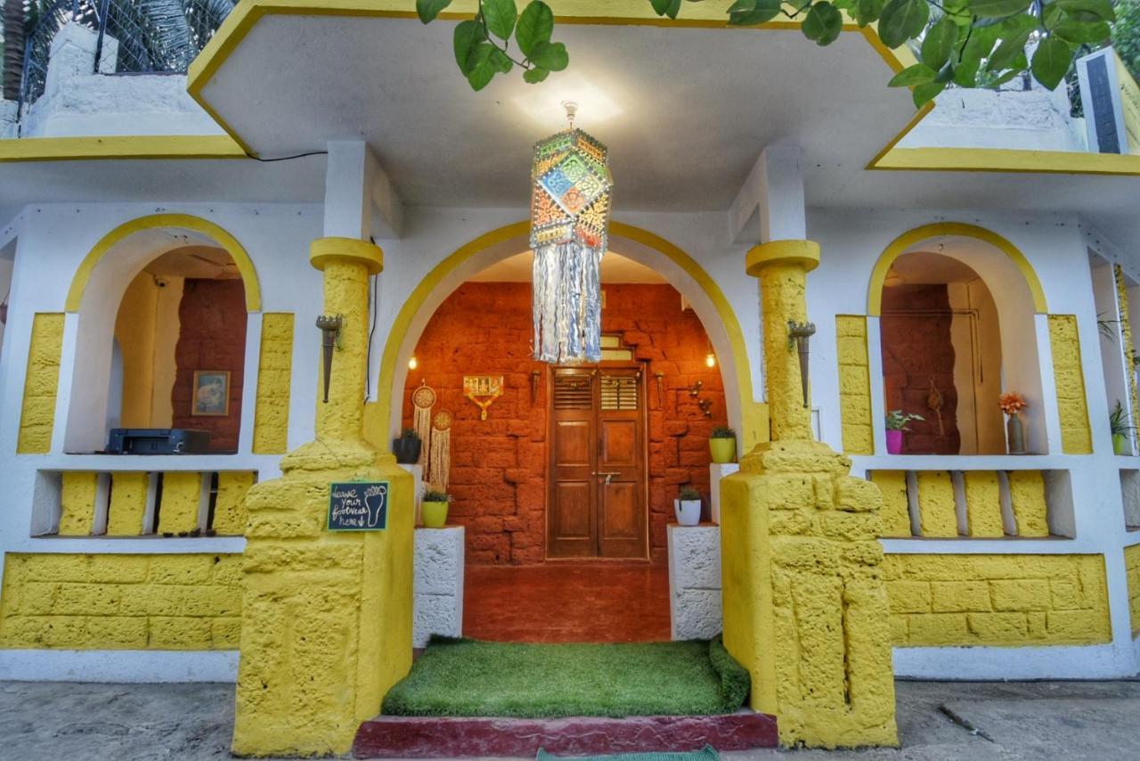 Aerostel - Backpacker'S Hostel In Goa Calangute Ngoại thất bức ảnh
