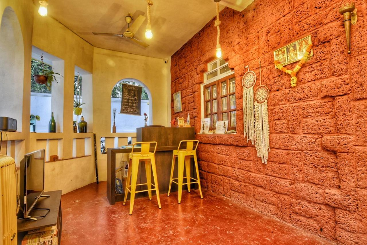Aerostel - Backpacker'S Hostel In Goa Calangute Ngoại thất bức ảnh