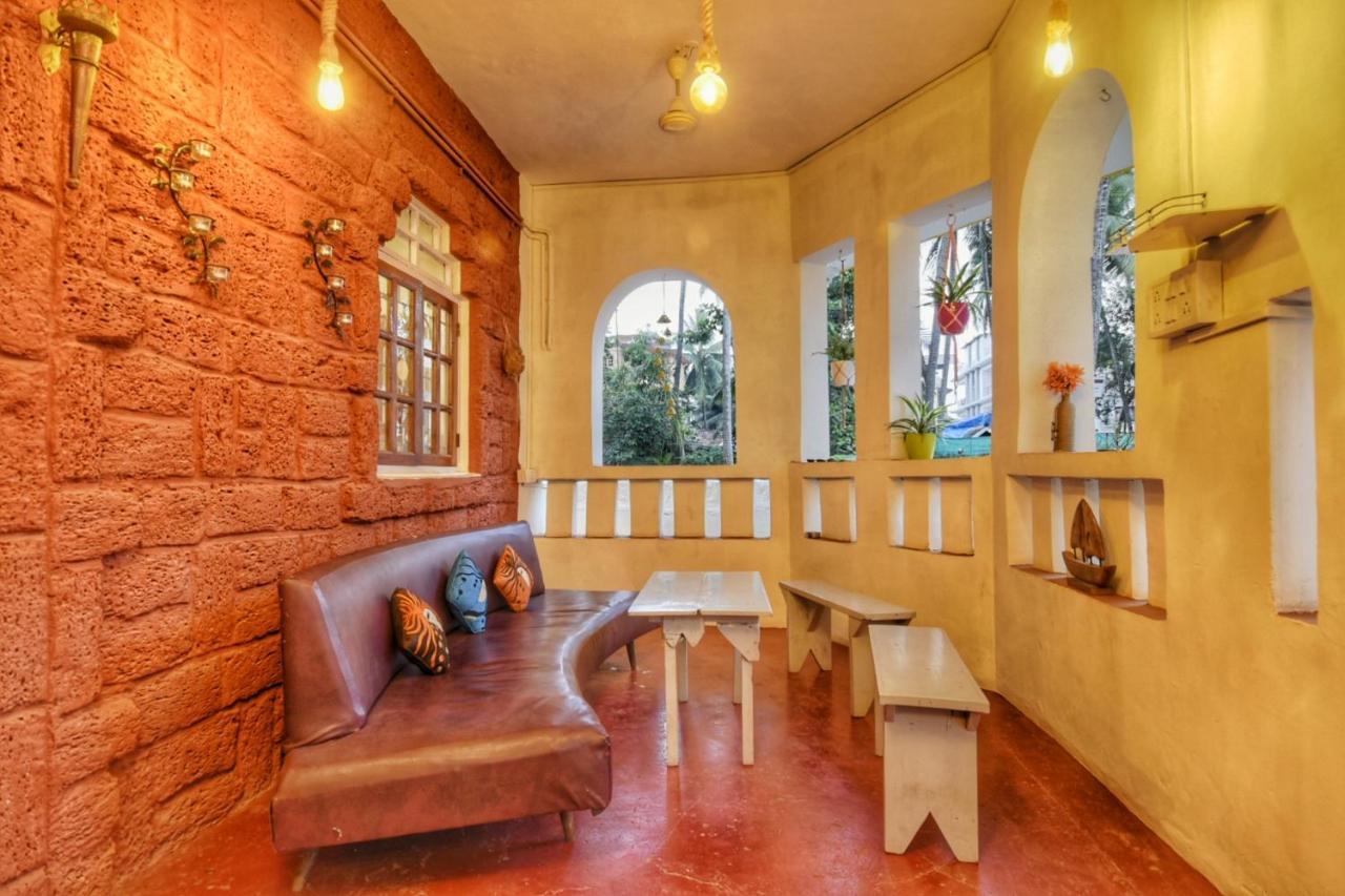 Aerostel - Backpacker'S Hostel In Goa Calangute Ngoại thất bức ảnh