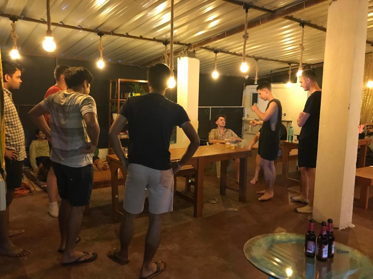 Aerostel - Backpacker'S Hostel In Goa Calangute Ngoại thất bức ảnh